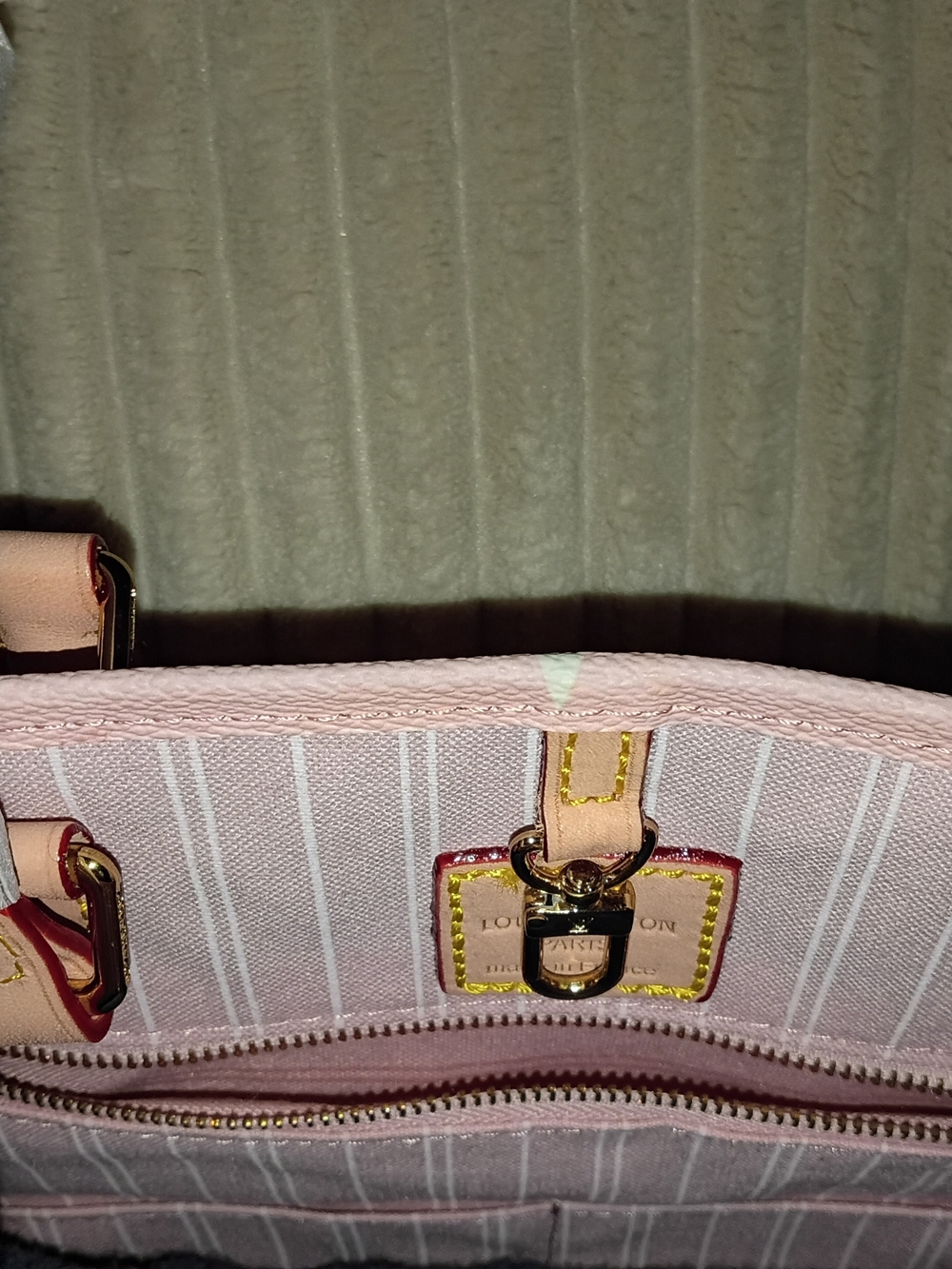 Louis Vuitton Pink & Yellow Ombre Monogram Canvas Tote - Picture 4 of 4